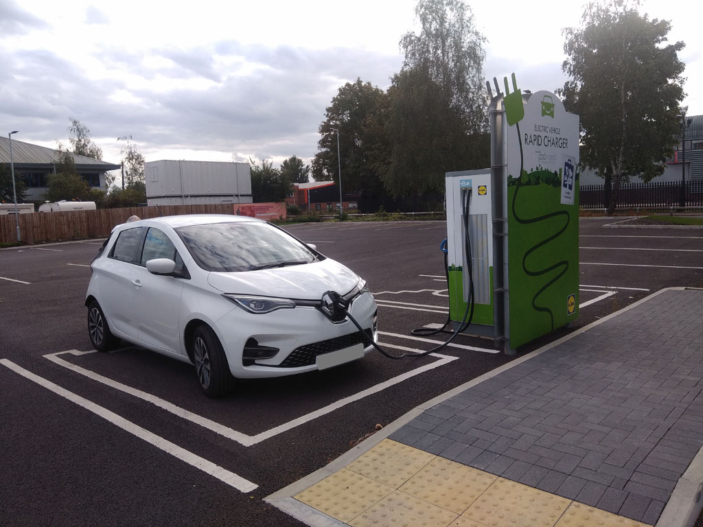 PodPoint Charging point at Lidl Wallingford